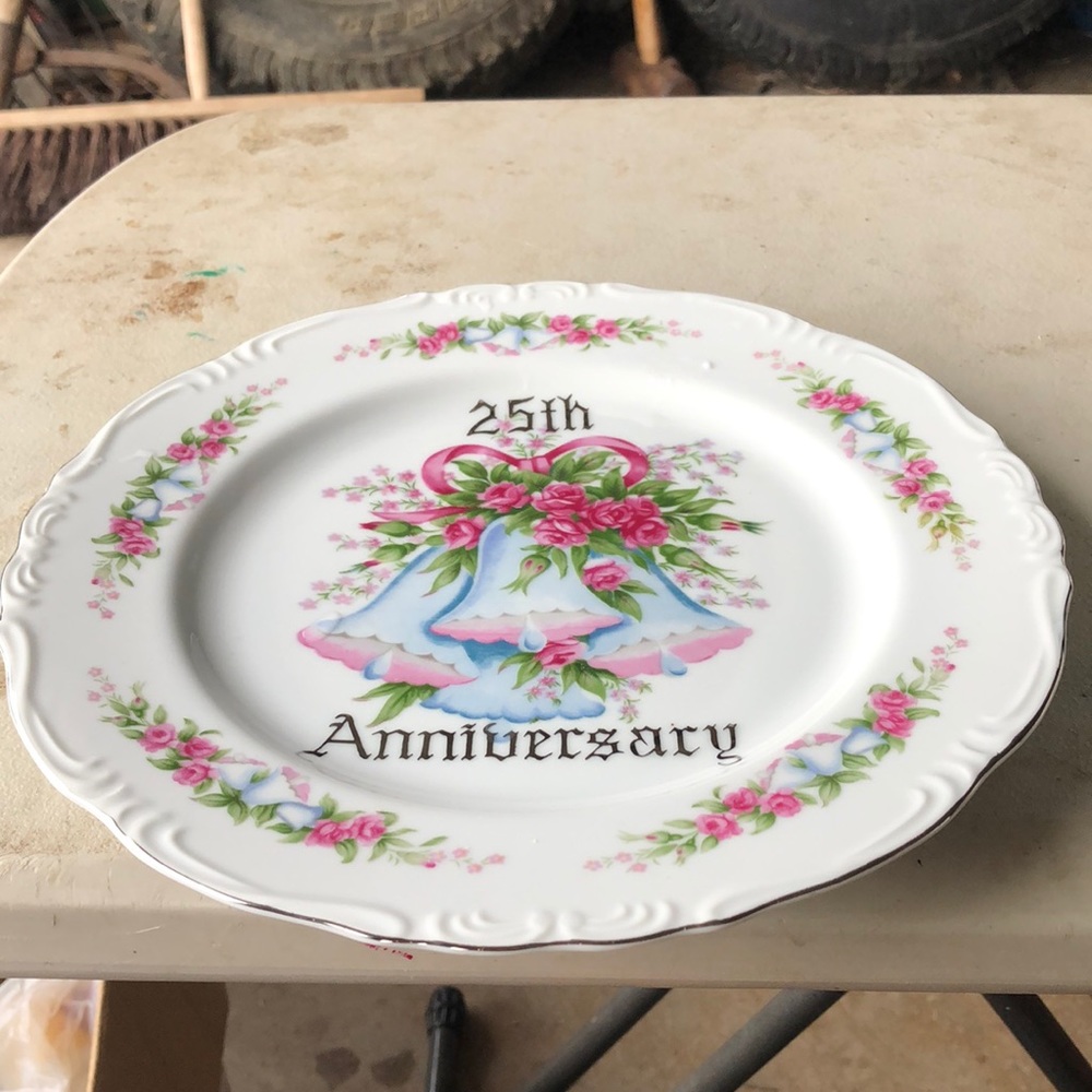 Norcrest 25th anniversary plate